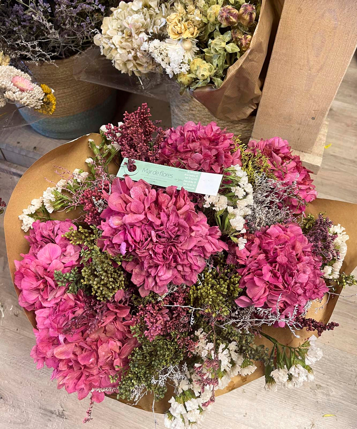Riga, Ramo hortensias preservadas